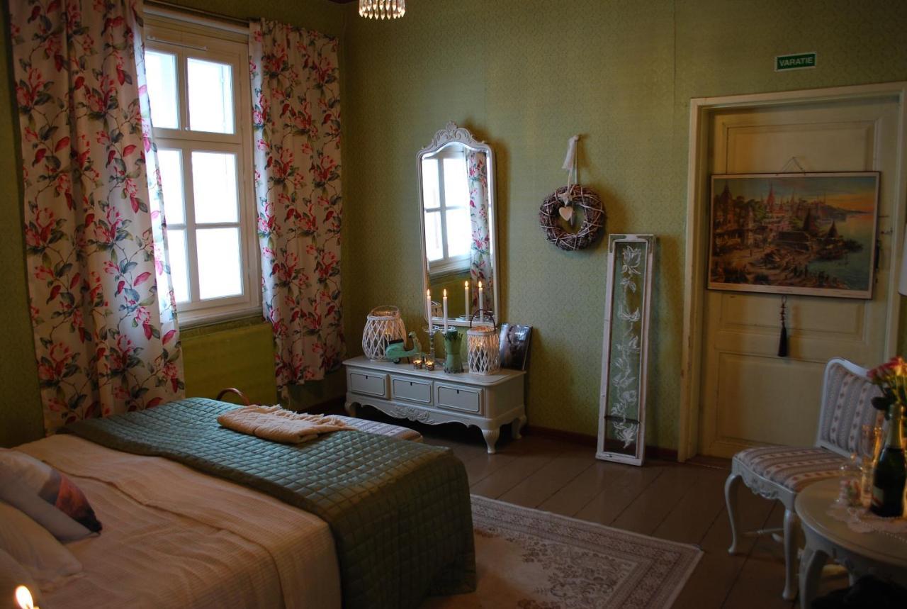 Loeydoen Kartano Hotel Ristiina ภายนอก รูปภาพ